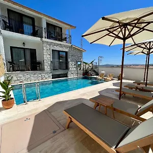  Otel Serez Alacati By La Mira Türkiye