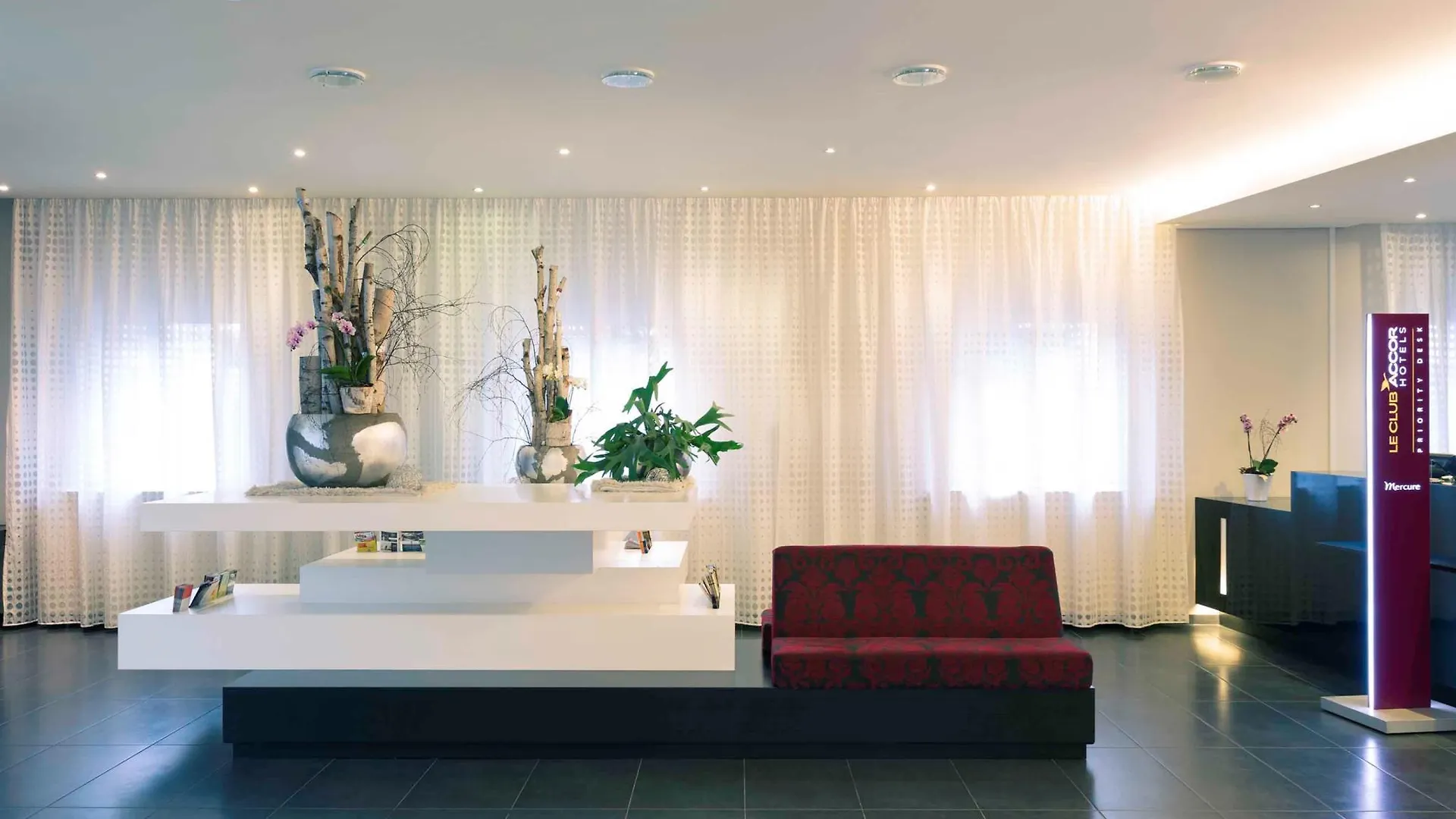 Scandic Stuttgart Europaviertel Otel