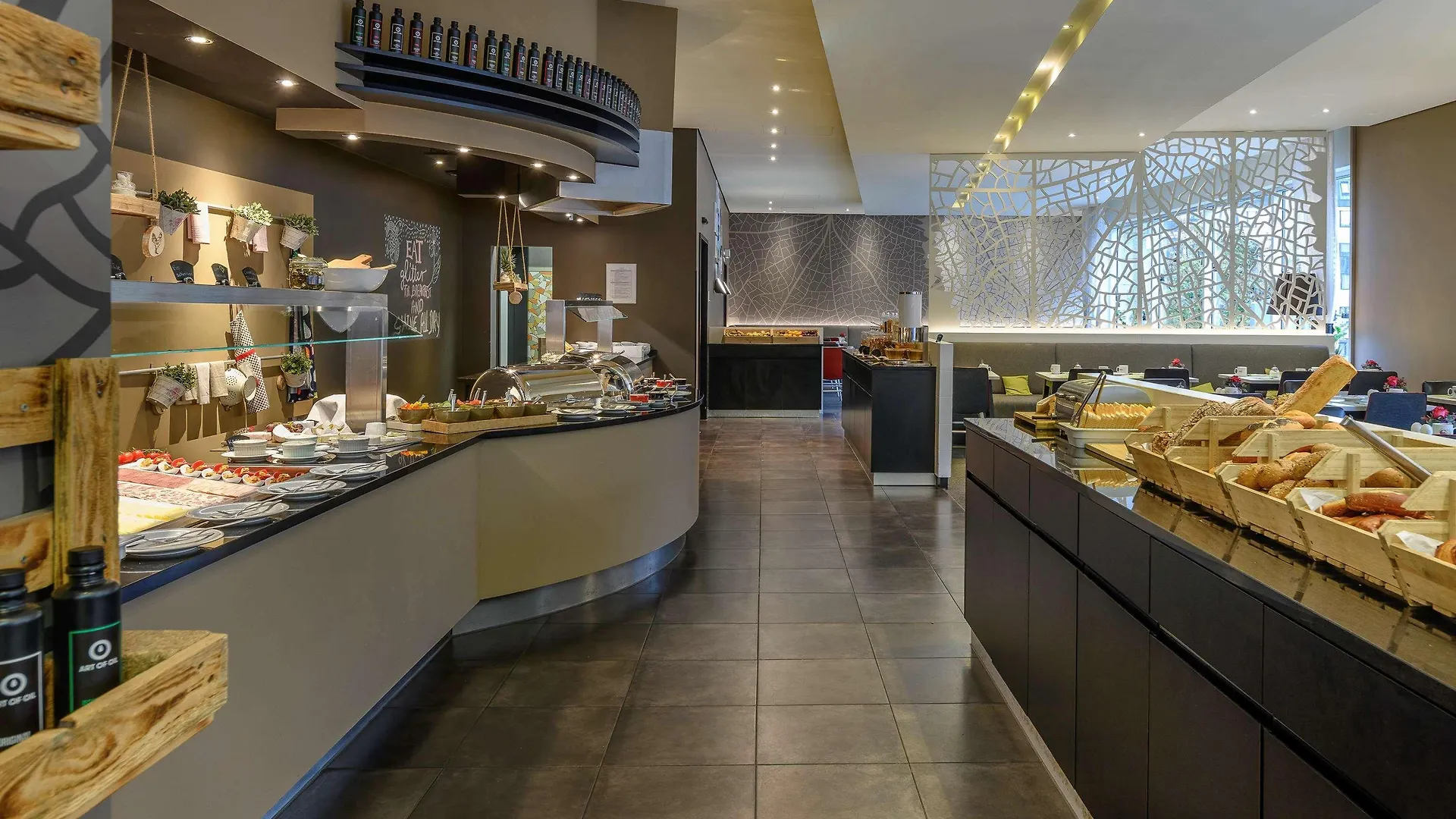 Mercure Stuttgart City Center 4*,